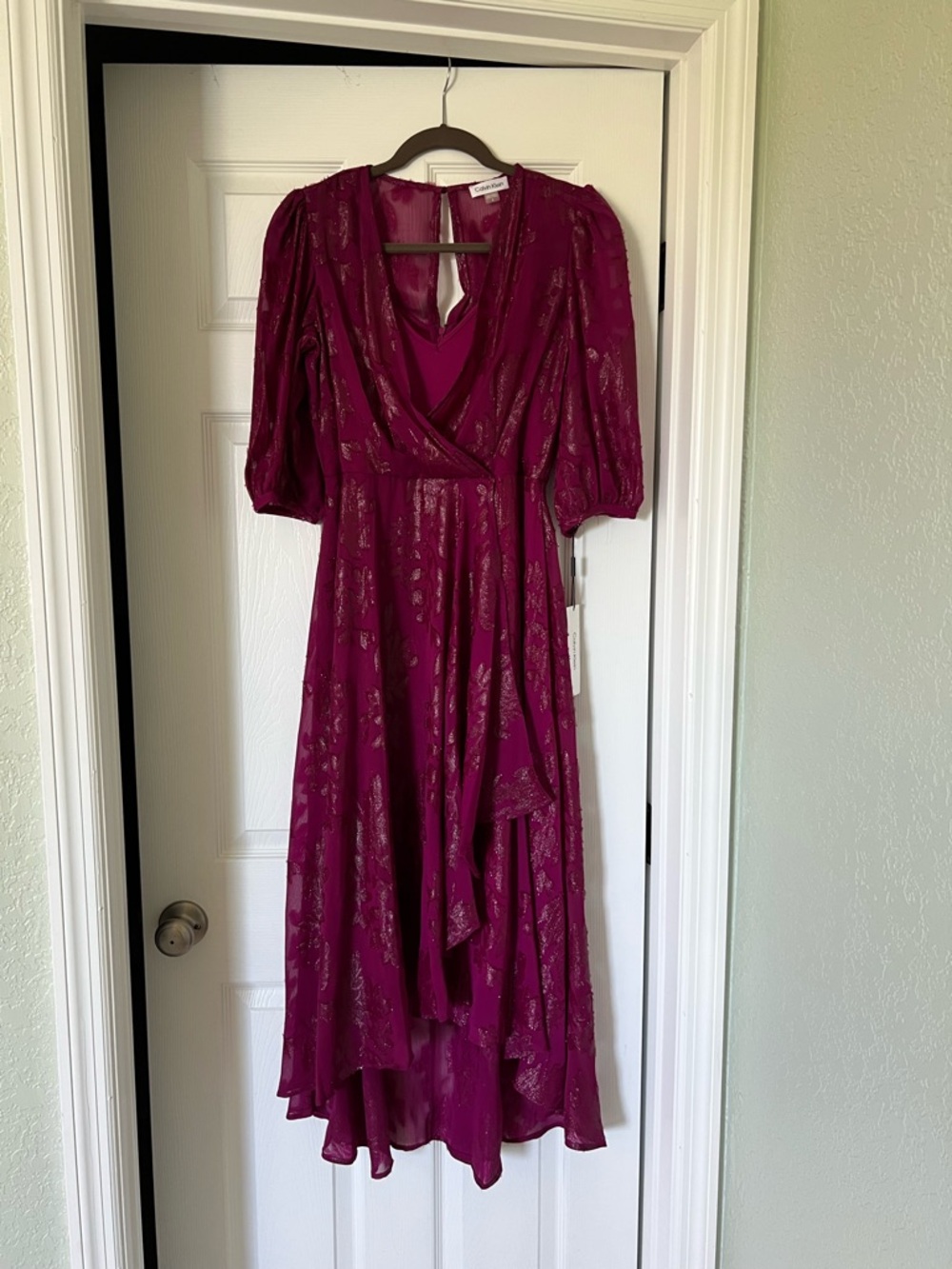 Women's Calvin Klein Magenta Wrap Midi Dress with Puff Sleeves